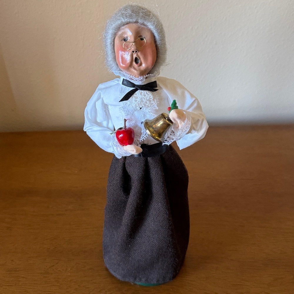 Vintage Byers’ Choice 1993 School Teacher Caroler Figurine Signed Christmas
